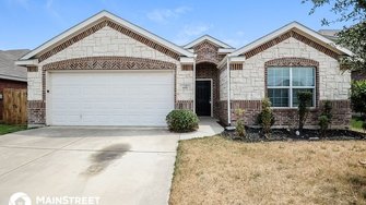 421 Crescent Creek Lane - Fort Worth, TX