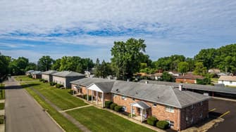 Patricia Apartments & Townhomes - Girard, OH