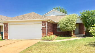 2009 Conway Dr - Norman, OK