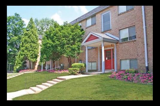 Holly Court Apartments 35 Reviews Phoenixville Pa Apartments For Rent Apartmentratings C