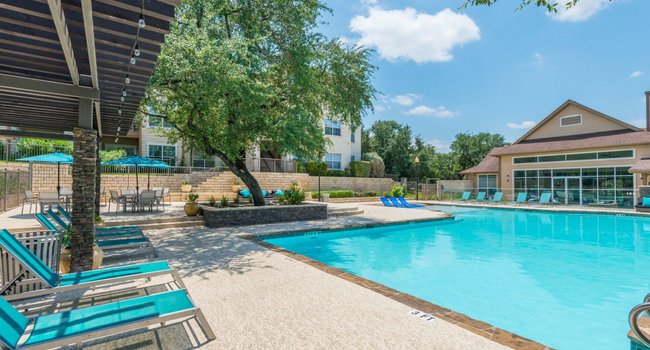 Laurel Canyon Apartments - 164 Reviews | San Antonio, TX Apartments for