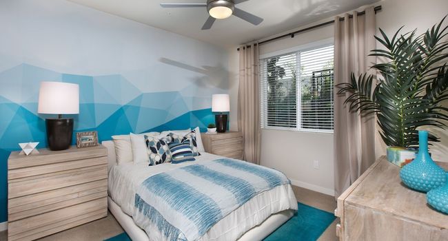 Elan Huntington Beach Modern Apartments - 12 Reviews | Huntington Beach