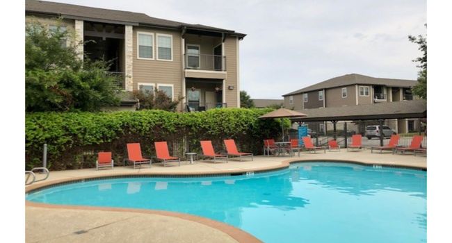 Stonehaven Apartment Homes - 65 Reviews | New Braunfels, TX Apartments