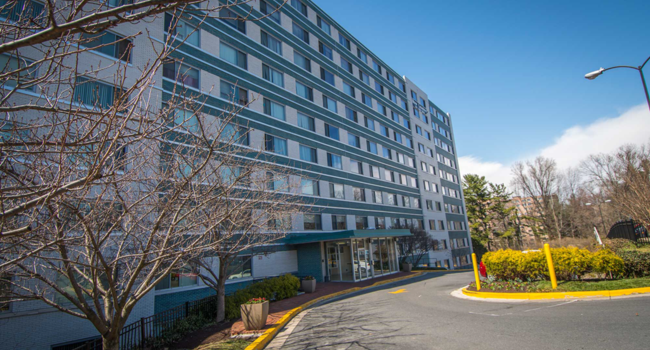 8600 Apartments 54 Reviews Silver Spring Md Apartments For Rent Apartmentratings C