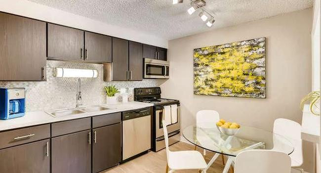 The Lodge Apartment Homes 241 Reviews Denver Co