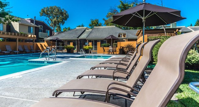 Crossbrook Apartments - 59 Reviews | Rohnert Park, CA Apartments for