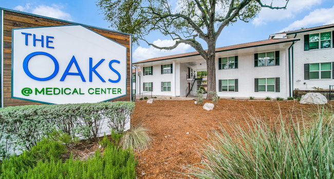 Oak Hills Village Apartments - San Antonio TX