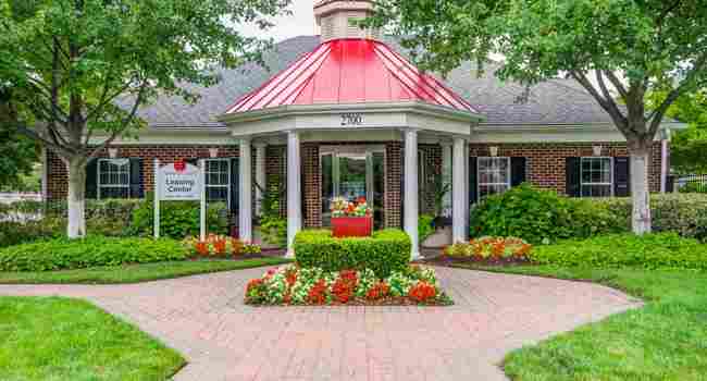 Cameron Court 200 Reviews Alexandria VA Apartments for Rent