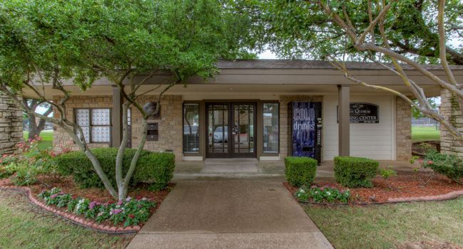 Quorum Townhomes 21 Reviews Trophy Club, TX Apartments