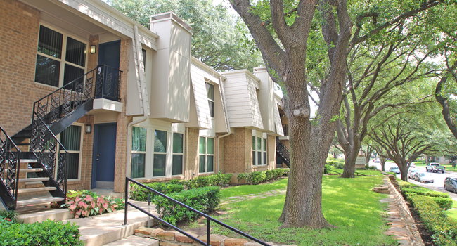 Woodbridge Apartments - Dallas TX