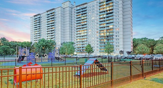 The Grand 135 Reviews Cherry Hill Nj Apartments For Rent