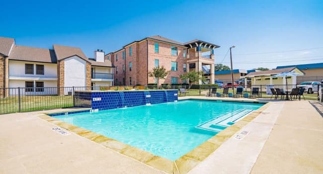 Harper Apartments - Dallas TX