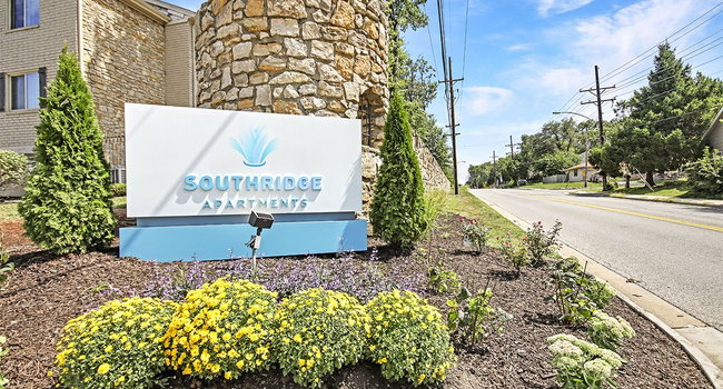 Southridge Apartments - Kansas City KS