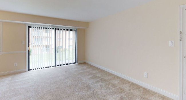 Gainsborough Court 253 Reviews Fairfax VA Apartments for Rent