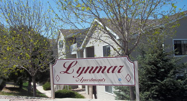 Welcome to Lynmar Apartments!