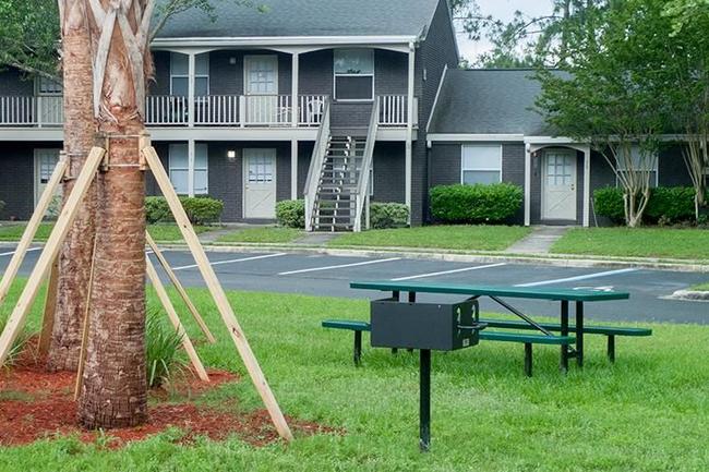 The Park at Blanding - 81 Reviews | Orange Park, FL Apartments for Rent | ApartmentRatings©