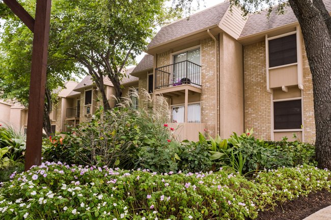 Westlake Village 184 Reviews Mesquite, TX Apartments