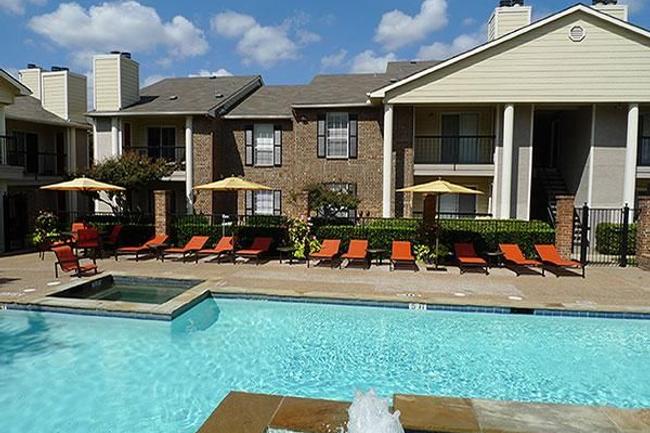 Toscana Apartments - 117 Reviews | Dallas, TX Apartments for Rent