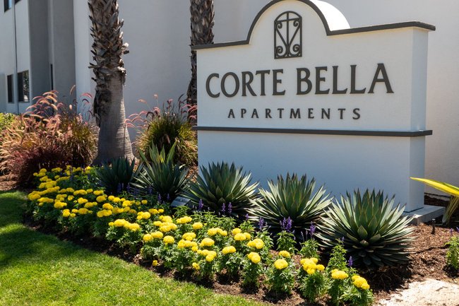 Corte Bella Apartments 195 Reviews Fountain Valley, CA
