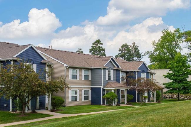 BLVD West - 50 Reviews | Lansing, MI Apartments for Rent