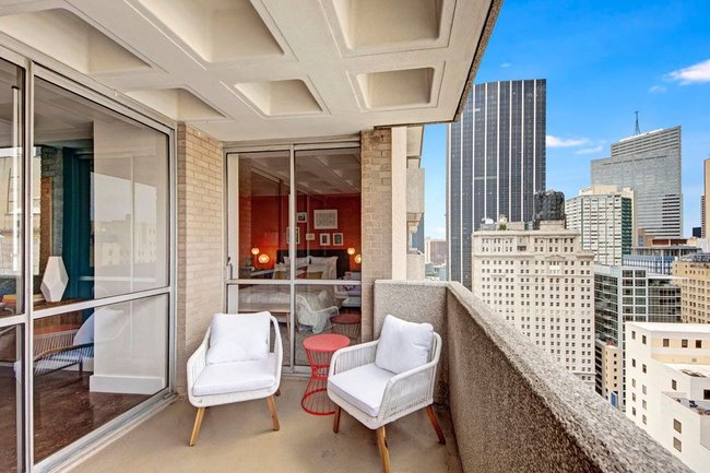 Manor House Apartments 113 Reviews Dallas Tx For Manager Uploaded Photo Of Manor House Apartments In Dallas Tx
