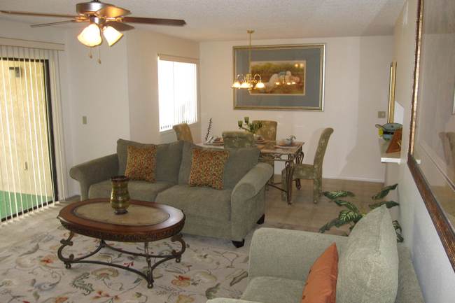 River Lake Garden Apartments - 48 Reviews | Winter Haven, FL Apartments